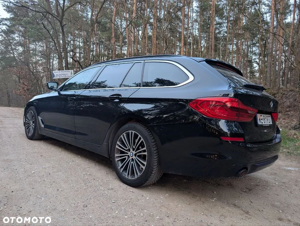BMW Seria 5 518d Sport Line - 5