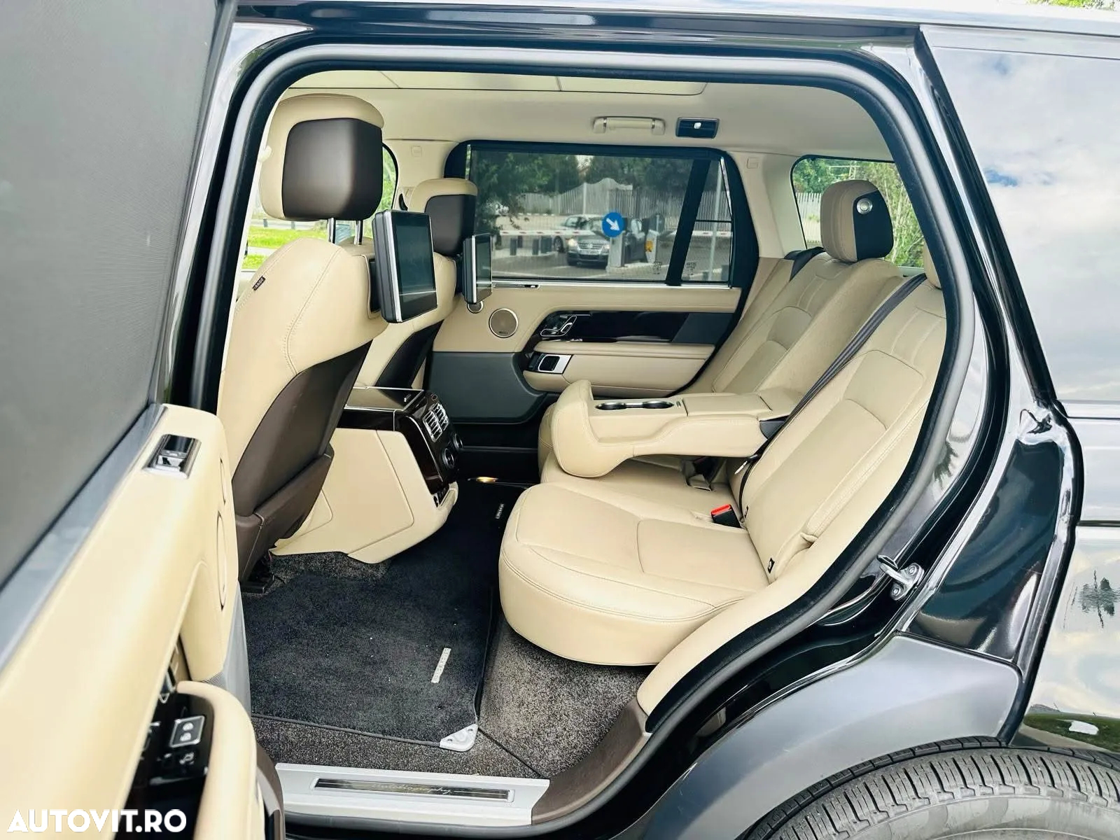 Land Rover Range Rover 3.0 I6 D350 MHEV LWB Autobiography - 7