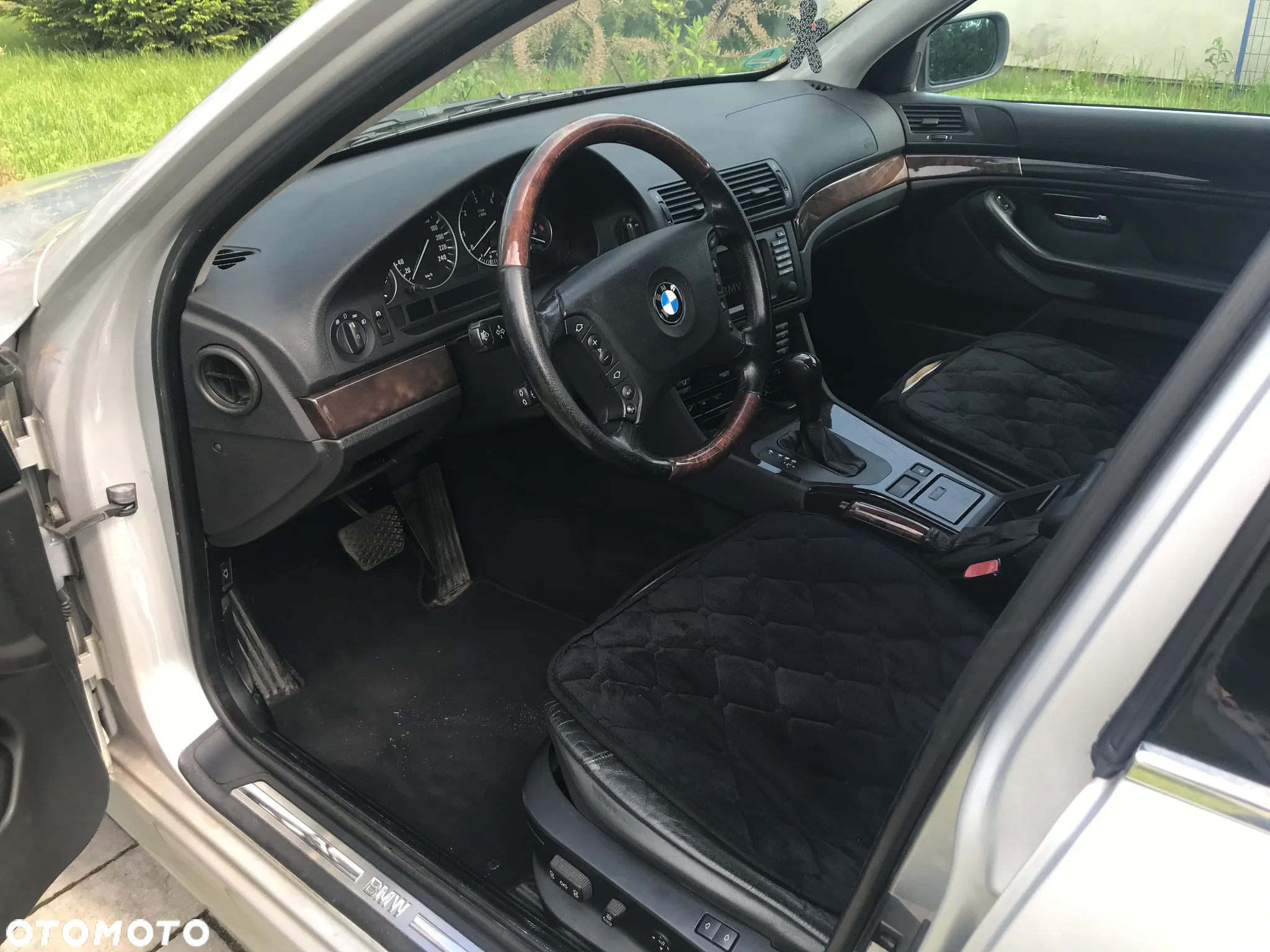 BMW Seria 5 - 9