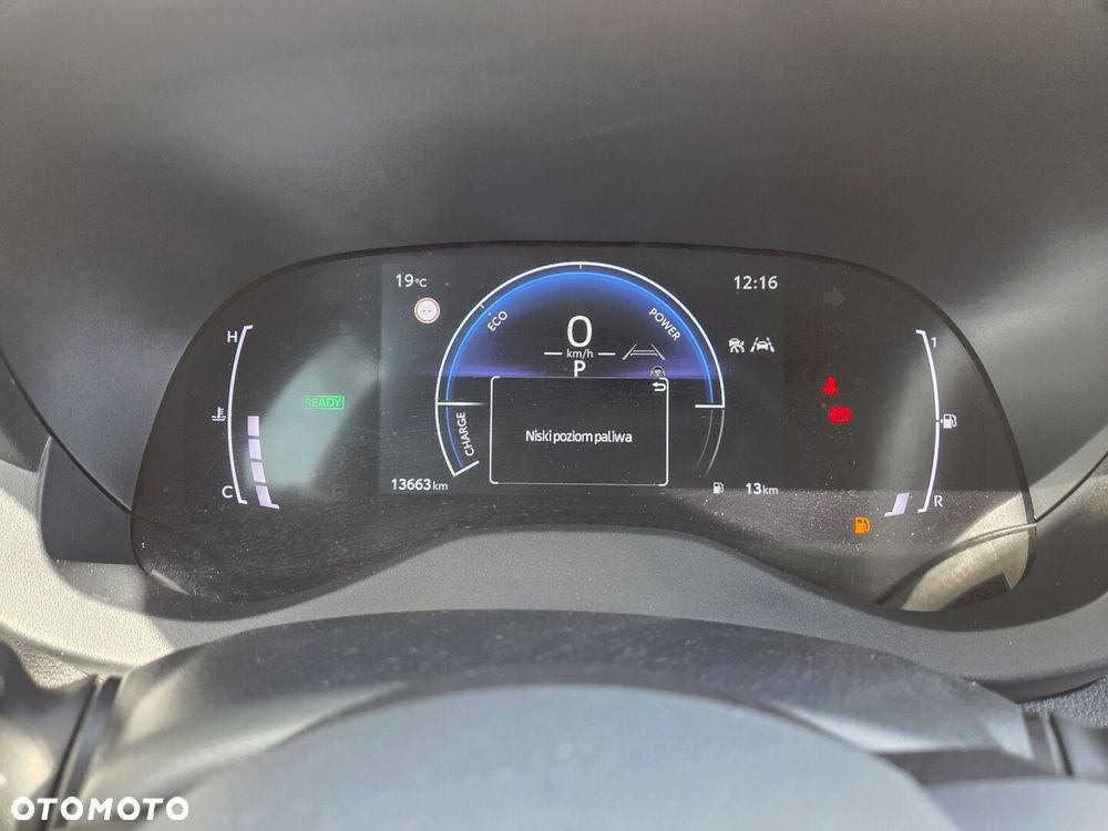 Toyota Yaris Hybrid 1.5 Style - 10