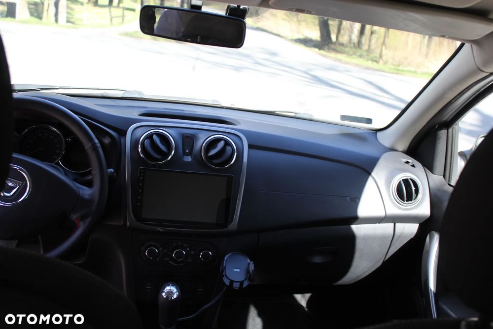 Dacia Logan 1.2 16V Ambiance - 17