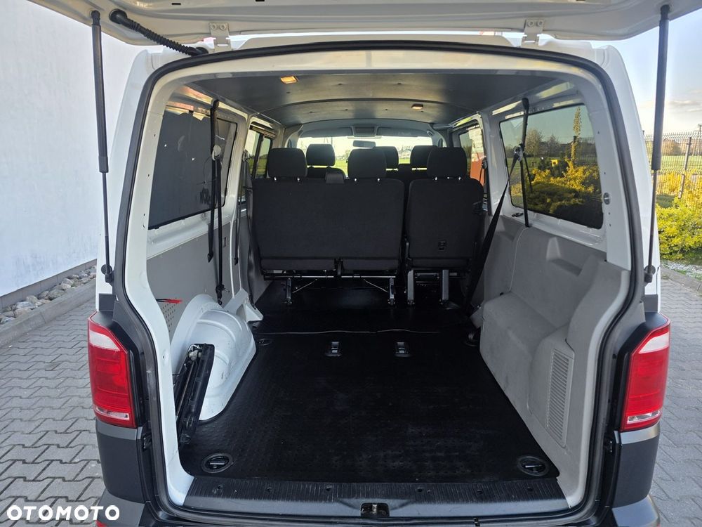 Volkswagen Transporter L2H1 - 12