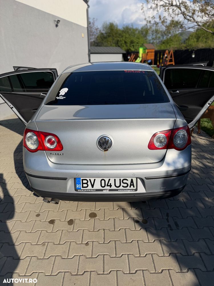 Volkswagen Passat - 17