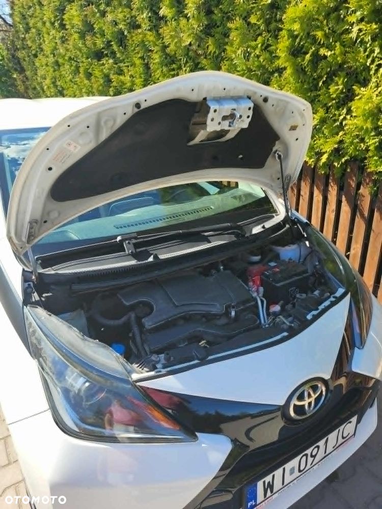 Toyota Aygo 1.0 VVT-i Sprint EU6 - 17