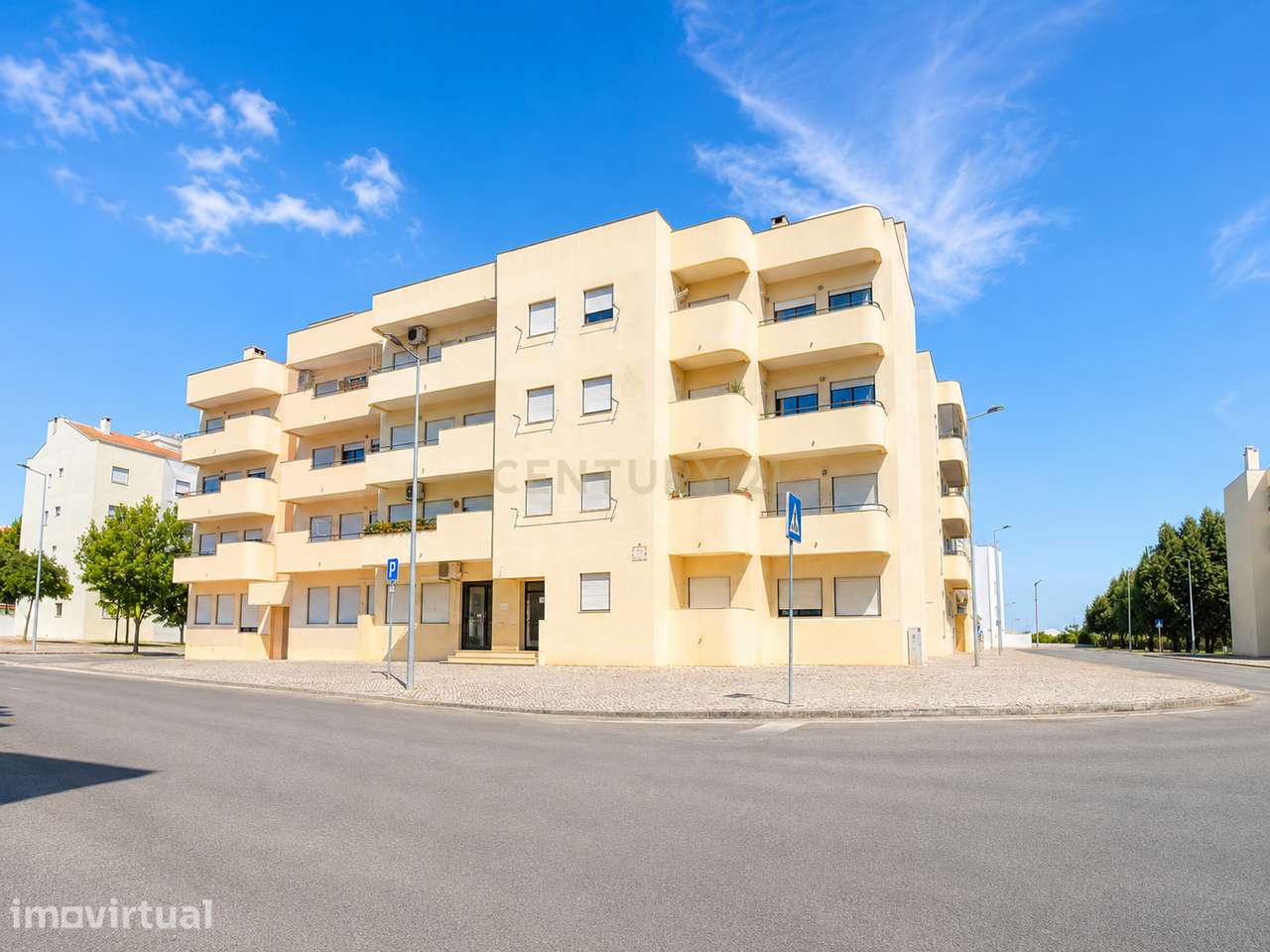 Espaçoso Apartamento T3  com Arrecadação em Pinhal Novo, Palmela - Grande imagem: 3/40