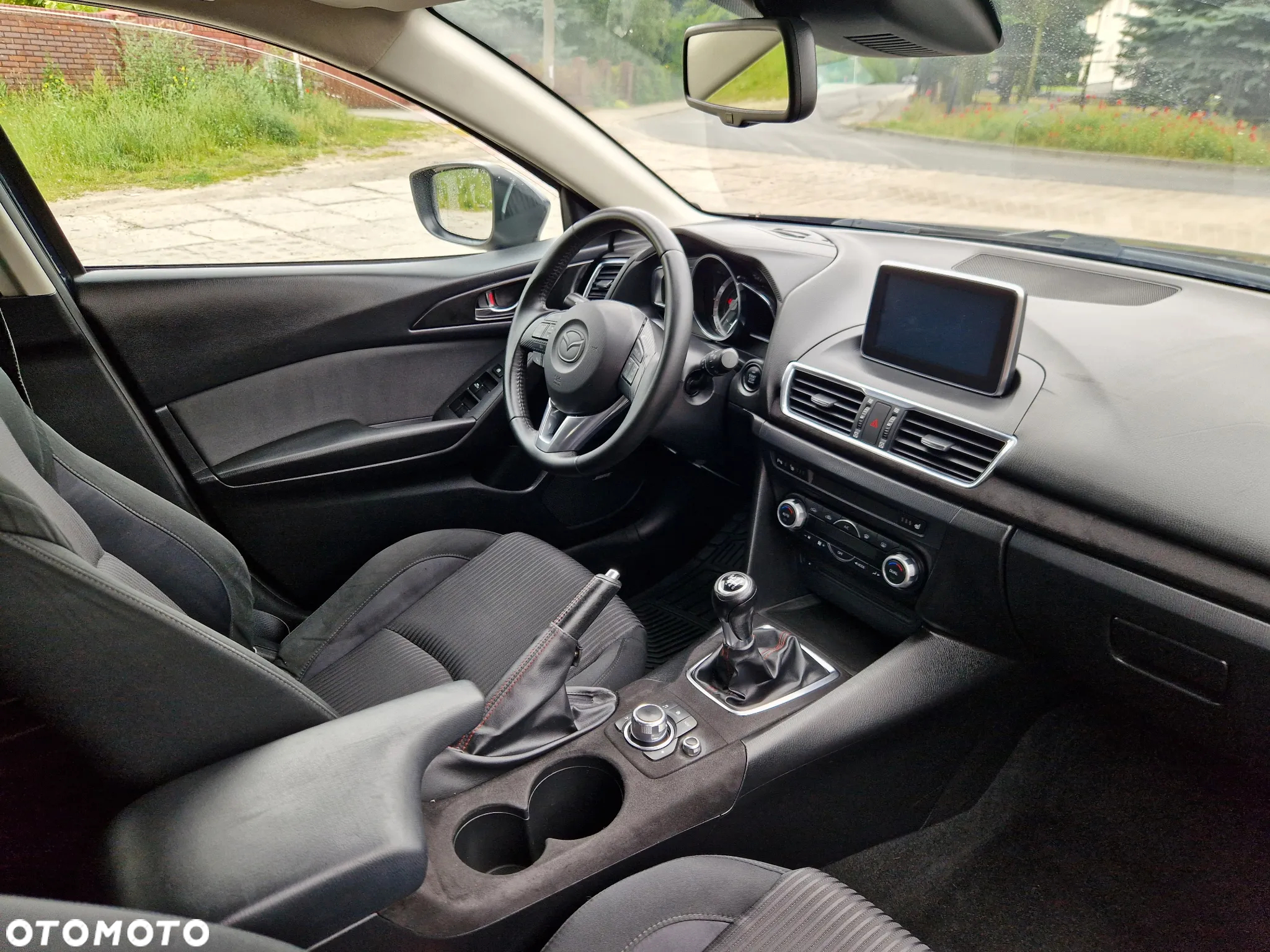 Mazda 3 e-SKYACTIV-G 150 M HYBRID EXCLUSIVE-LINE - 23