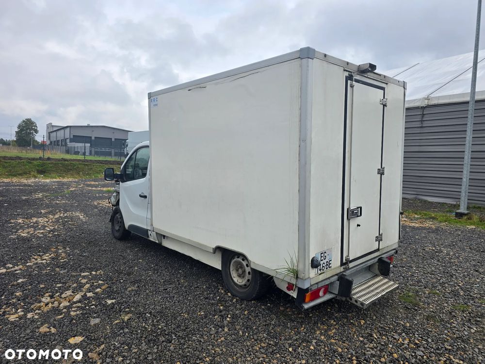 Renault trafic - 7