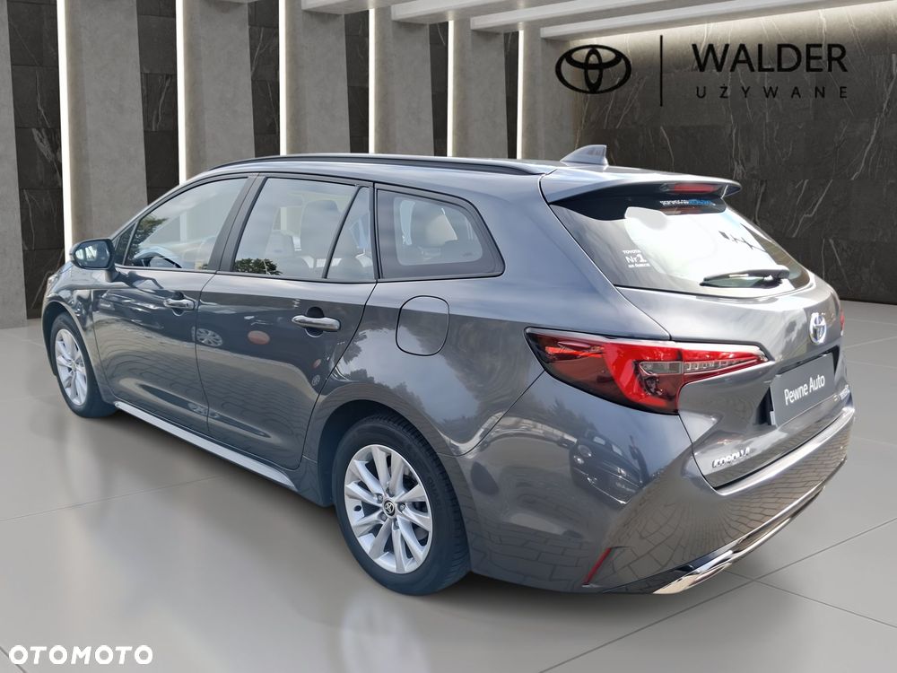 Toyota Corolla 1.8 Hybrid Comfort - 7
