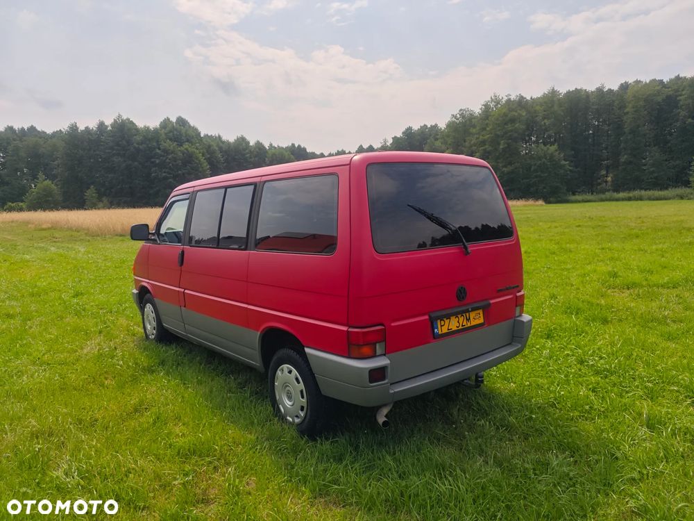 Volkswagen Multivan - 4