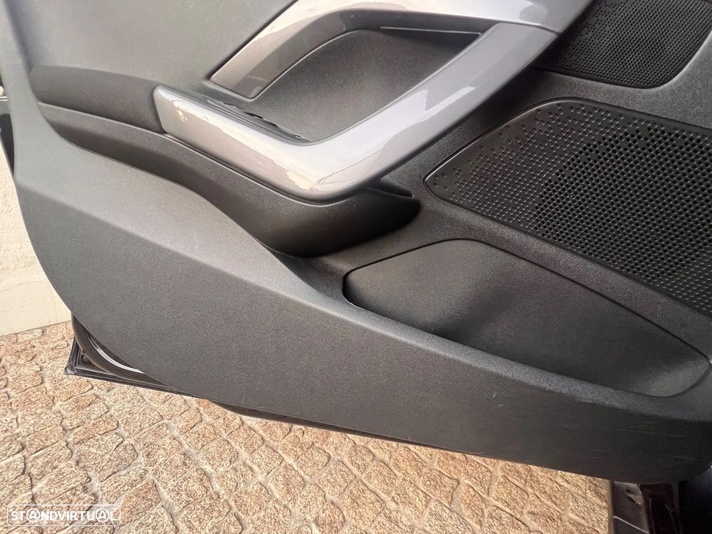 Peugeot 2008 1.2 PureTech Active - 12