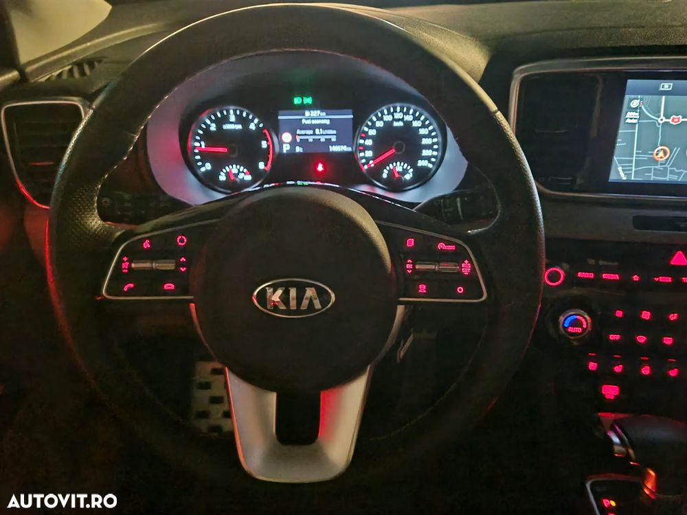 Kia Sportage 1.6 CRDI AWD Eco-Dynamics+ (48V M-H) DCT PLATINUM - 36