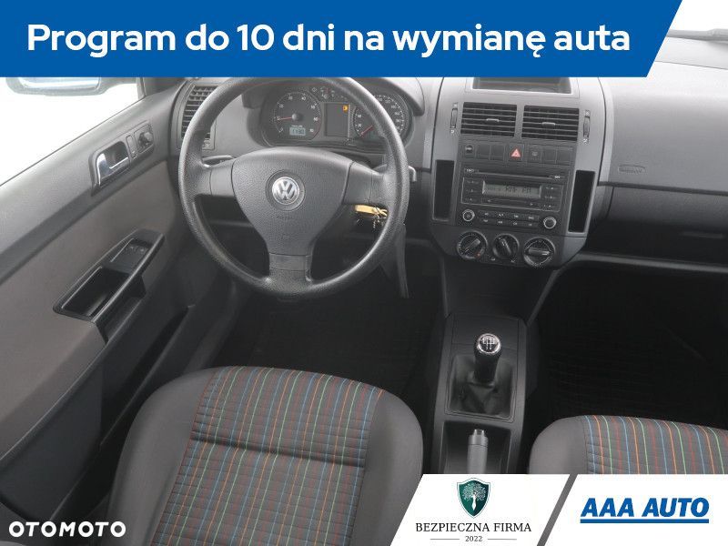 Volkswagen Polo - 9
