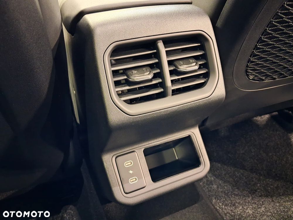 Kia K4 1.6 T-GDI L - 23