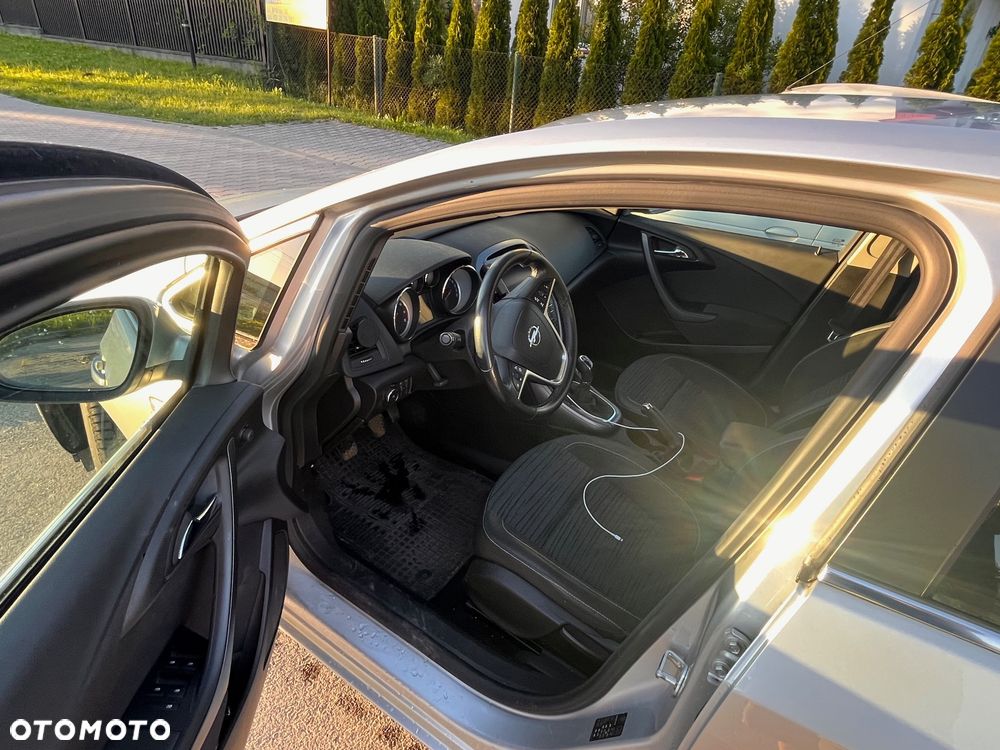 Opel Astra 1.6 Business - 24
