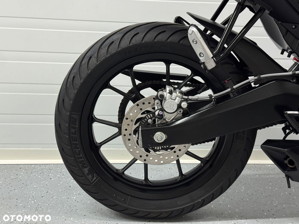 Aprilia Tuono - 5