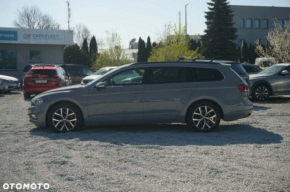Volkswagen Passat Variant 1.5 TSI EVO Business DSG - 11