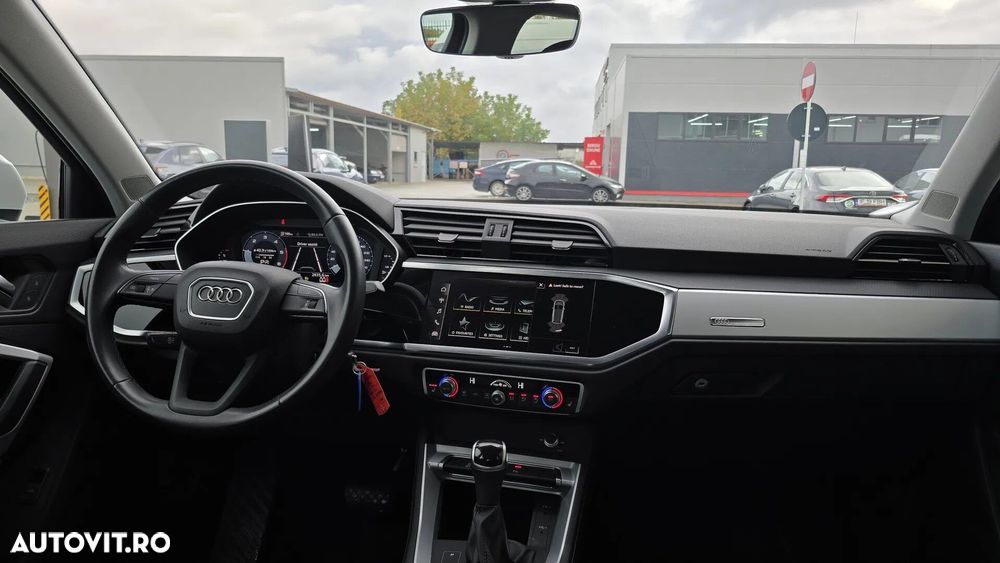 Audi Q3 2.0 35 TDI S tronic - 19