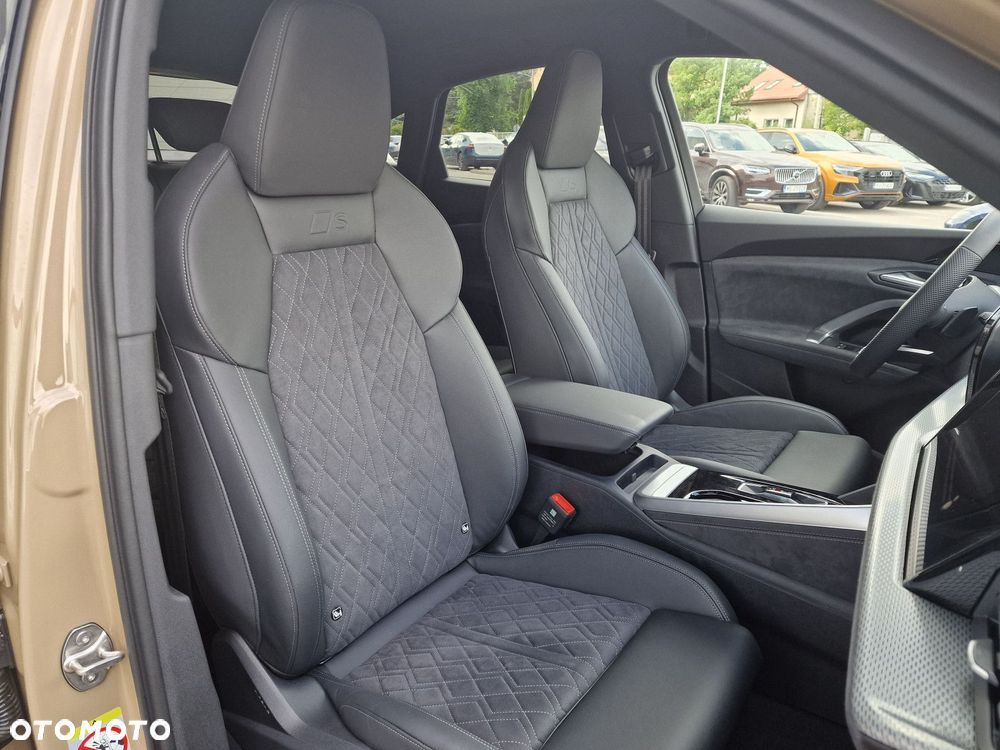 Audi Q5 Sportback - 18