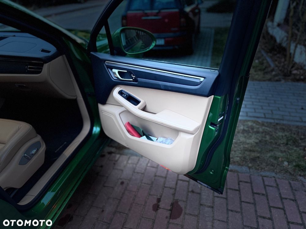 Porsche Macan Standard - 10