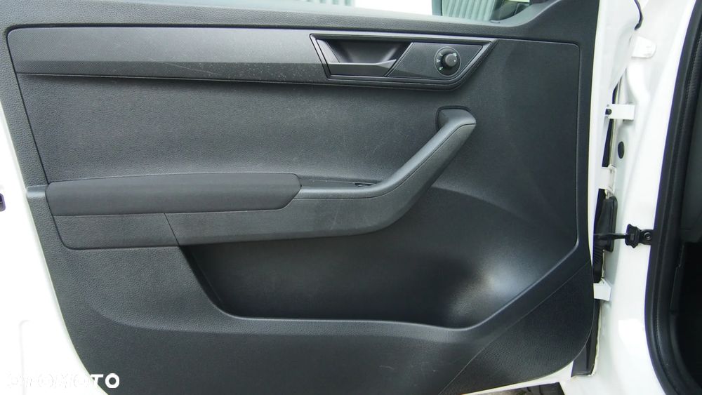 Skoda Fabia 1.0 MPI Active - 10