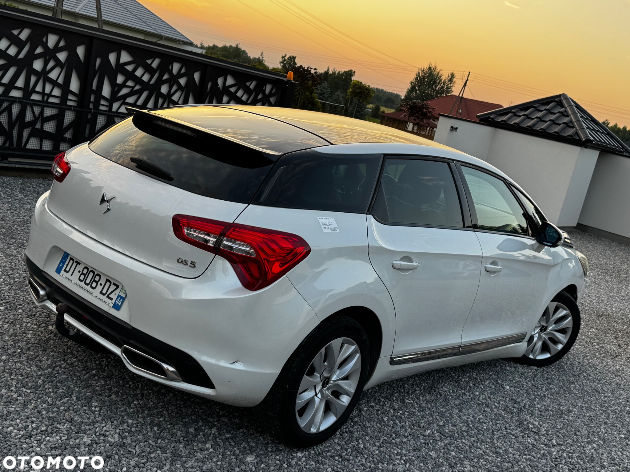 Citroën DS5 2.0 BlueHDi SoChic - 3