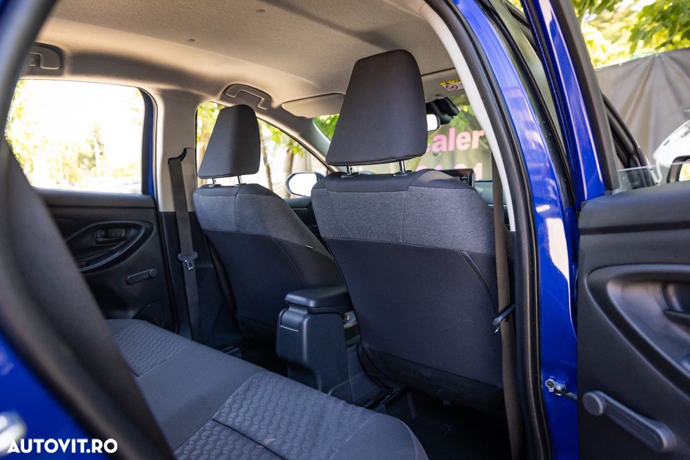Toyota Yaris 1.5 VVT-i HSD Exclusive Style - 23