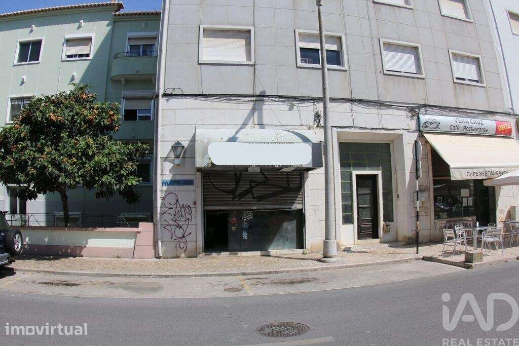 Loja / Estabelecimento Comercial em Almada, Cova da Piedade, Pragal e - Grande imagem: 2/26