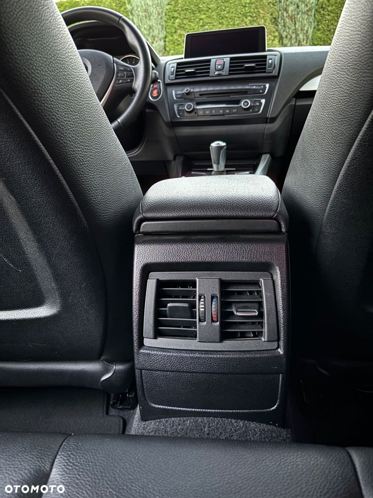 BMW Seria 1 116i Urban Line - 11