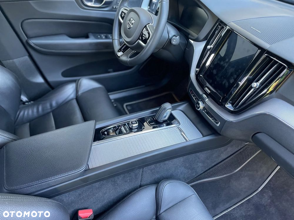 Volvo XC 60 - 27