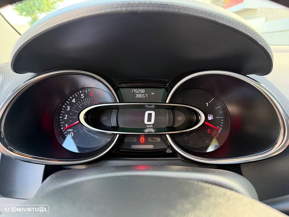Renault Clio 0.9 TCe Limited - 11