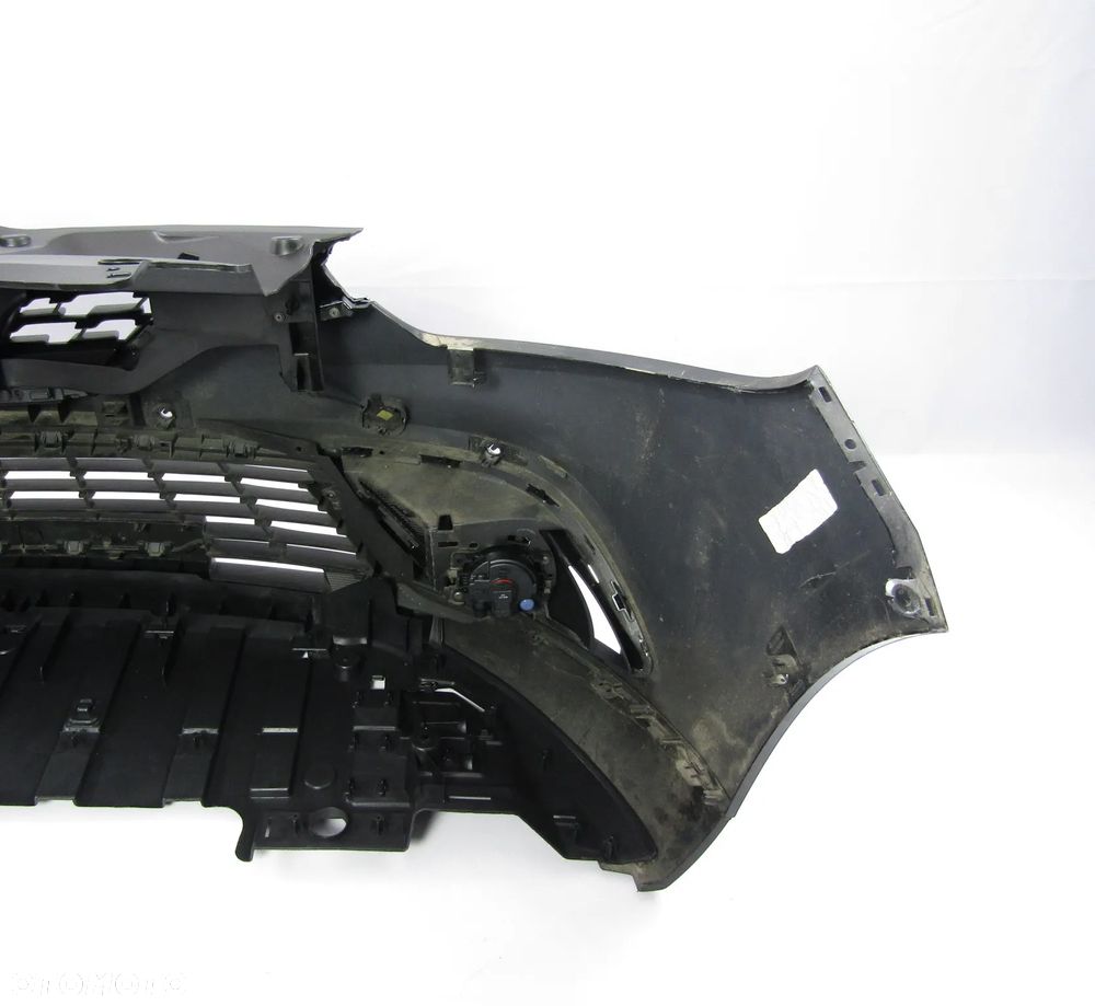 Zderzak przedni Renault Scenic 16 - 20 Kod lakieru GNE - 19