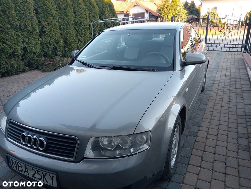 Audi A4 Limousine 1.9 TDI - 4
