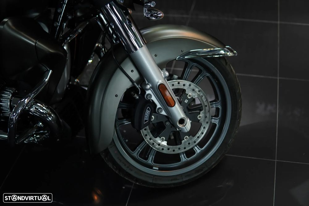 BMW R 18 Transcontinental Manhattan Metallic Matte - 14