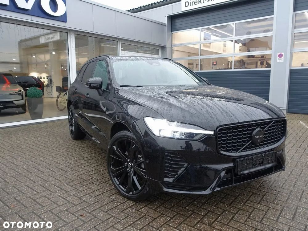 Volvo XC 60 B5 B AWD Plus Black Edition - 1