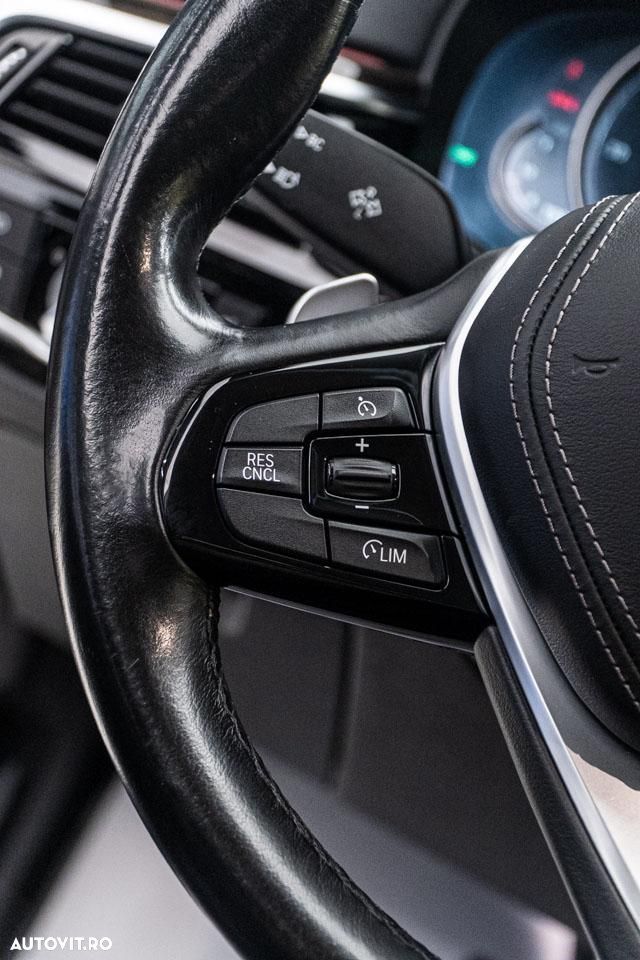 BMW Seria 5 530e AT PHEV - 23