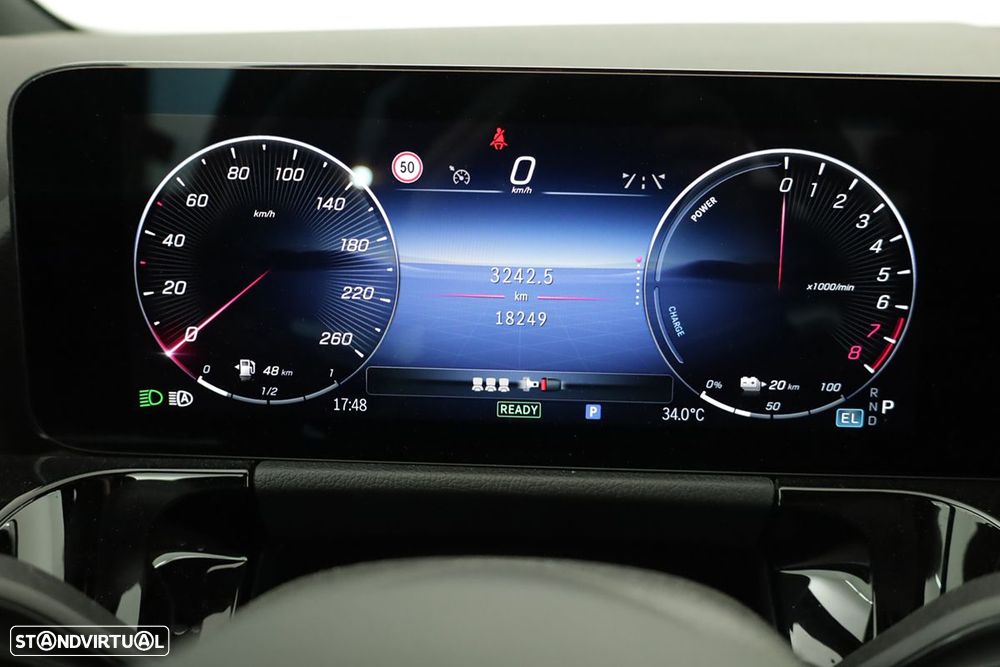 Mercedes-Benz gla-250 e - 17
