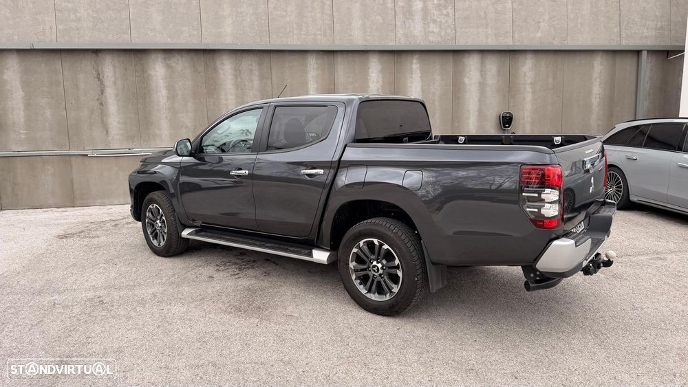 Mitsubishi L200 - 16