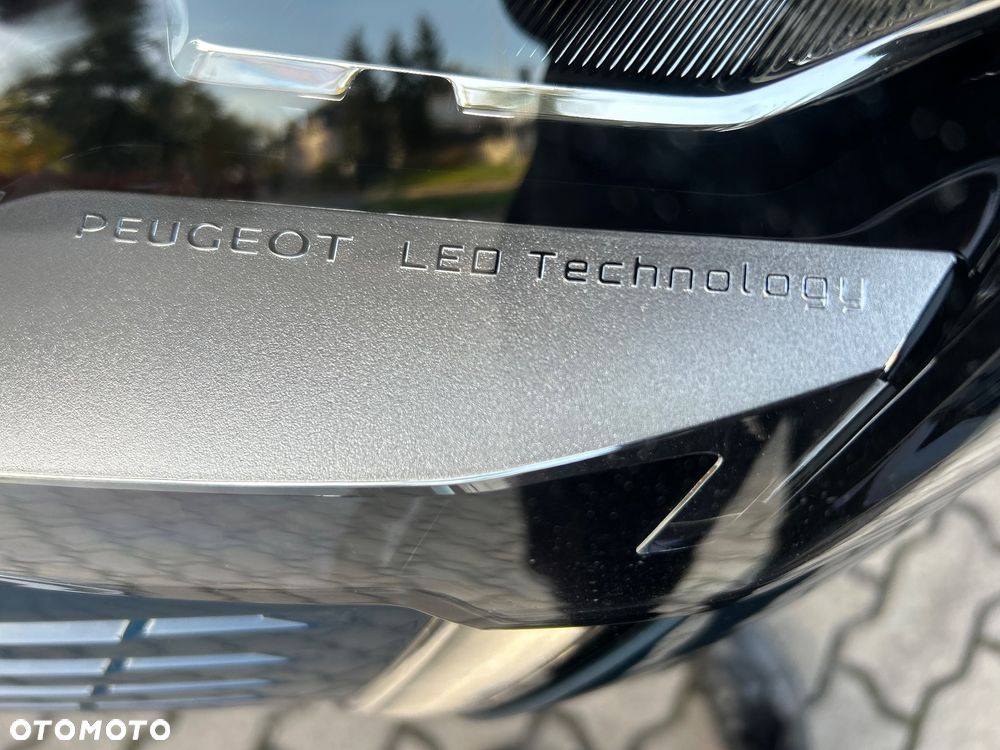 Peugeot 3008 1.5 BlueHDi Allure Pack S&S EAT8 - 9