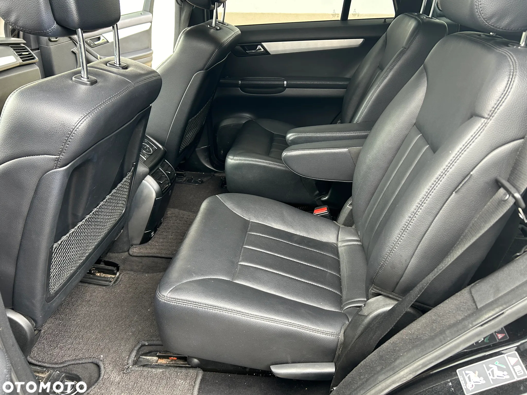 Mercedes-Benz Klasa R 320 CDI 4-Matic - 12