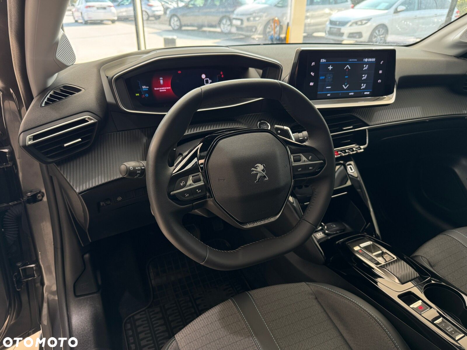 Peugeot 208 1.2 PureTech Allure S&S EAT8 - 8