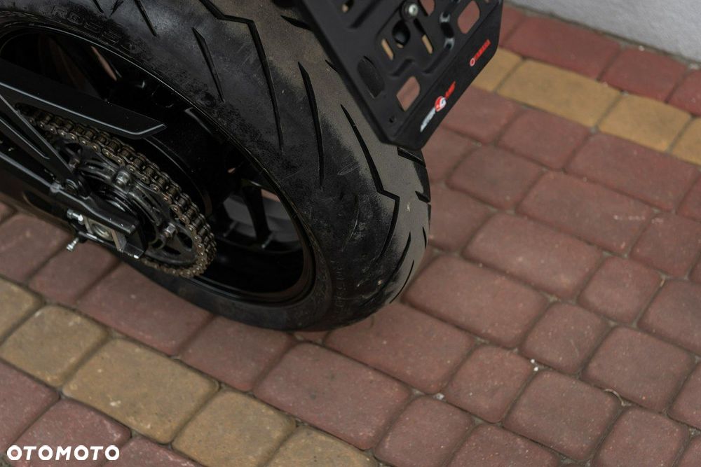 Yamaha MT - 9