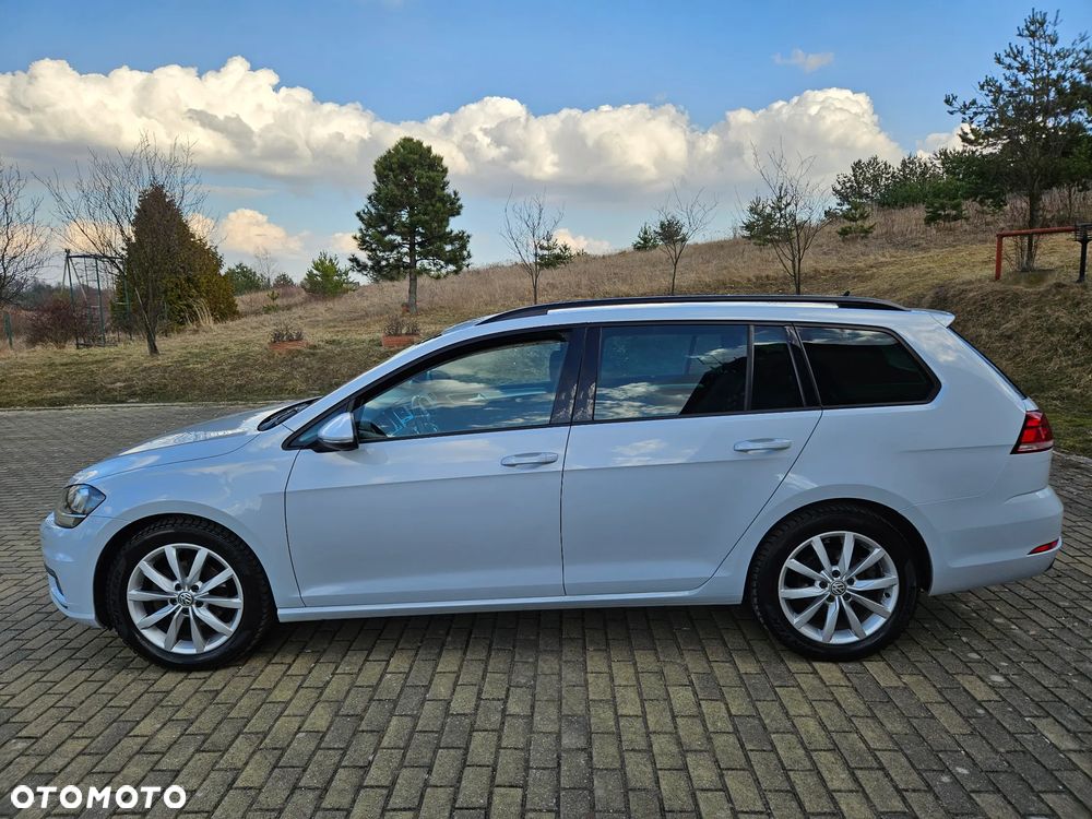 Volkswagen Golf - 12