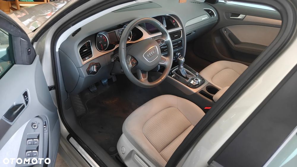 Audi A4 Limousine 2.0 TFSI Quattro - 9