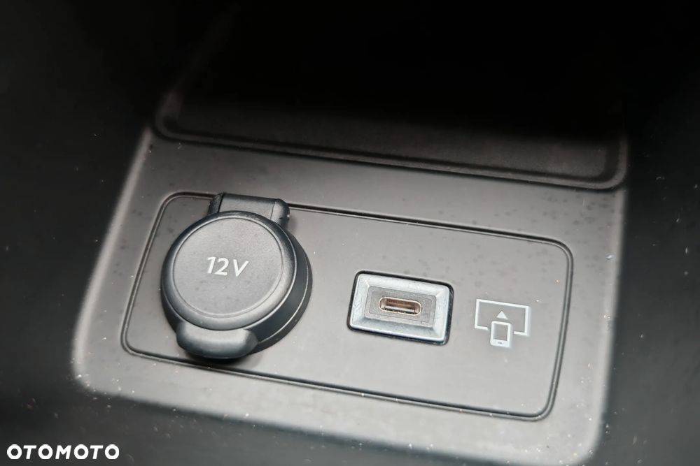 Peugeot 308 1.5 BlueHDi Allure S&S EAT8 - 29