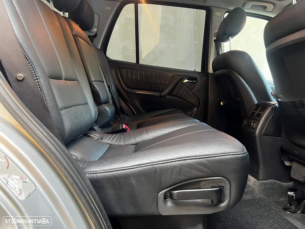 Mercedes-Benz ML 270 - 16