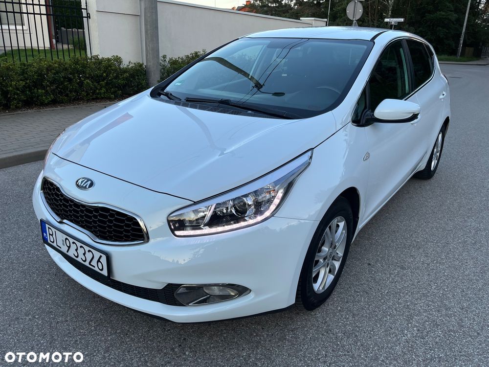 Kia Ceed 1.4 CVVT Attract - 1
