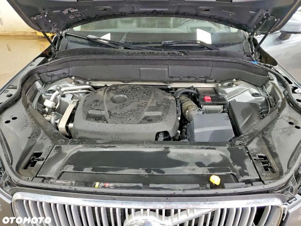 Volvo XC 90 - 12
