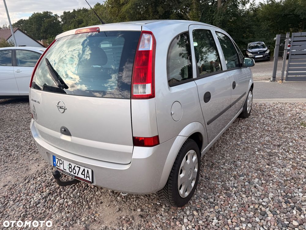 Opel Meriva - 11