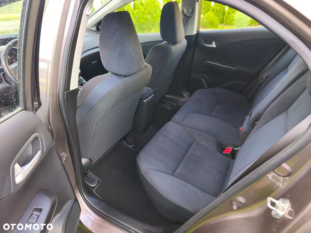 Honda Civic 1.8 Comfort - 25