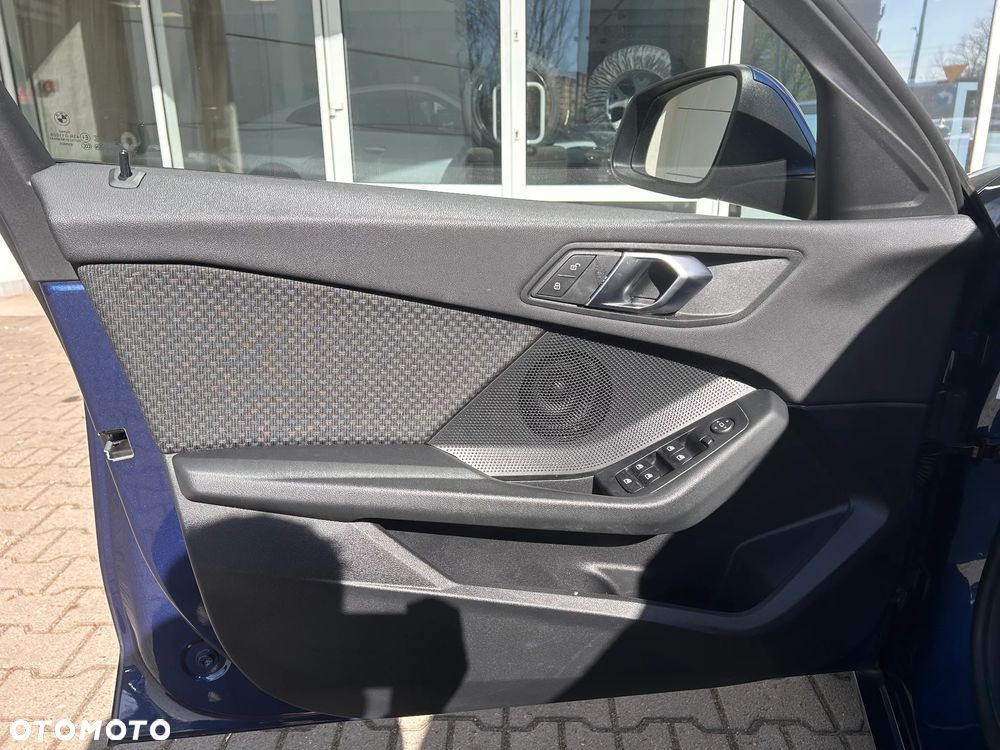 BMW Seria 1 118i Advantage - 11